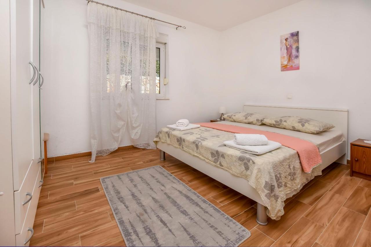 Apartments Markovic 罗戈兹尼察 外观 照片